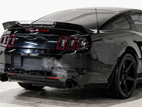 Used 2013 Ford Mustang GT Premium w/ Security Pkg image 12