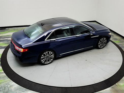 Used 2018 Lincoln Continental Reserve AWD/4WD image 35