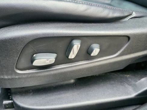 Used 2017 Cadillac XT5 Luxury w/ Driver Awareness Package image 55