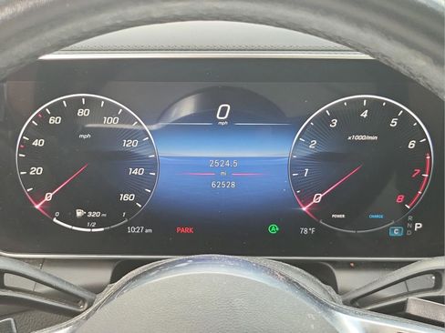 Used 2023 Mercedes-Benz GLC 300 4MATIC image 8