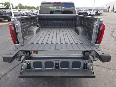 New 2026 GMC Sierra 2500 Denali w/ Technology Package AWD/4WD image 29
