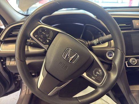 Used 2018 Honda Civic EX image 18