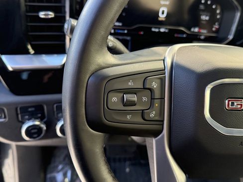 Used 2024 GMC Sierra 1500 SLE image 20