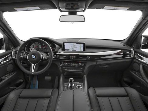 Used 2018 BMW X5 M AWD/4WD image 11