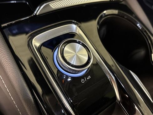 Used 2024 Buick Envision Sport Touring image 35