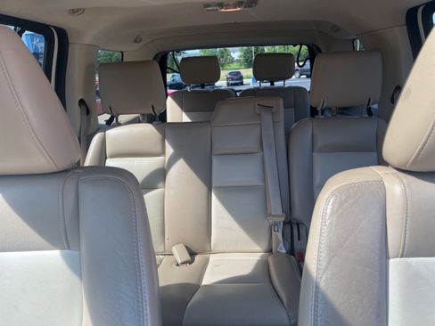 Used 2009 Ford Explorer Limited AWD/4WD image 18