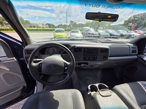 Used 2004 Ford F250 XL image 10
