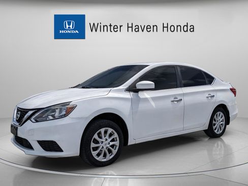 Used 2018 Nissan Sentra SV FWD image 2