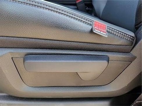 New 2024 RAM 5500 Tradesman image 14