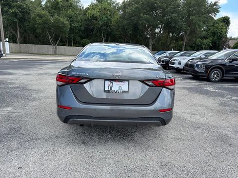 Used 2024 Nissan Sentra SV FWD image 8