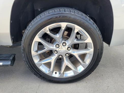 Used 2019 Chevrolet Tahoe Premier image 34