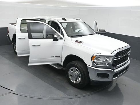 Used 2022 RAM 2500 Big Horn AWD/4WD image 51