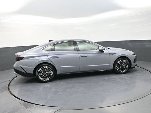 New 2026 Hyundai Sonata SEL AWD/4WD image 9
