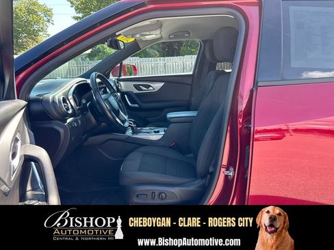 Used 2019 Chevrolet Blazer LT AWD/4WD image 17