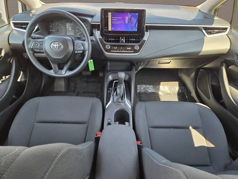 Used 2025 Toyota Corolla LE FWD image 14