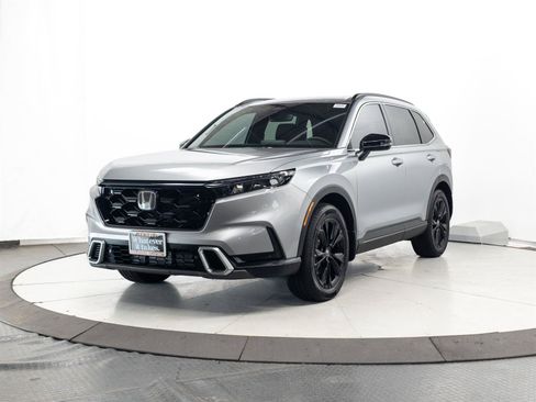 Used 2025 Honda CR-V Sport Touring image 3