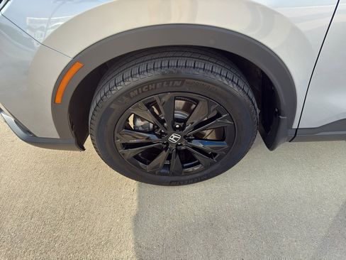 Used 2023 Honda CR-V Sport Touring image 9