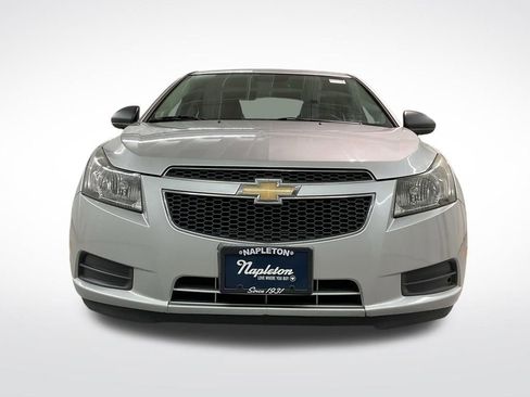 Used 2013 Chevrolet Cruze LS FWD image 5