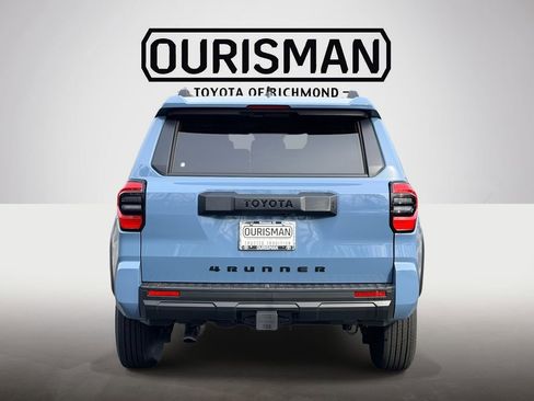 New 2026 Toyota 4Runner SR5 image 20