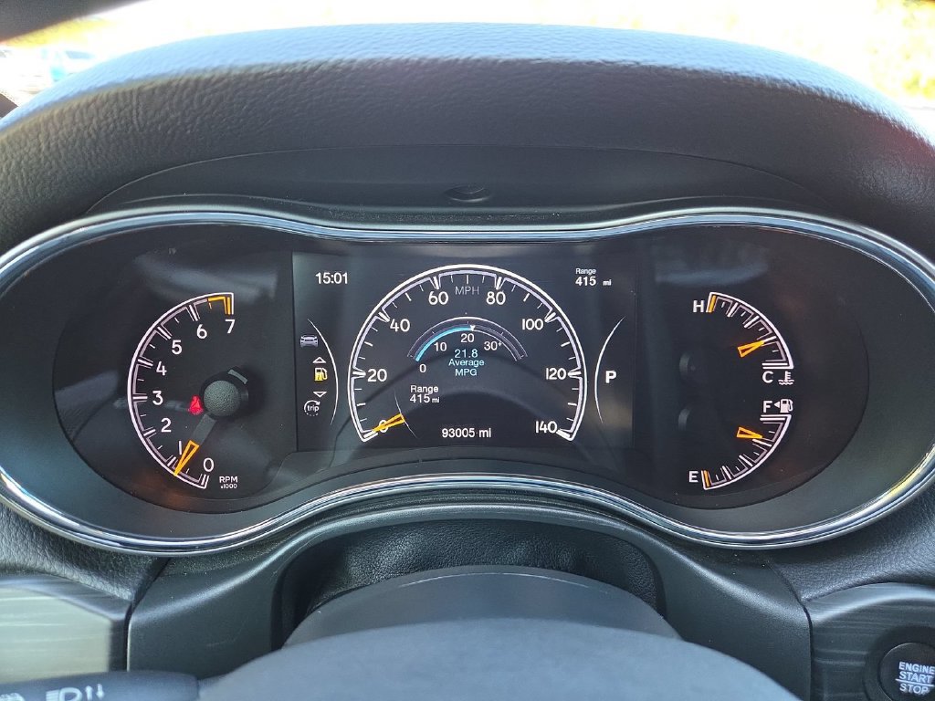 Used 2020 Jeep Grand Cherokee Altitude AWD/4WD image 21