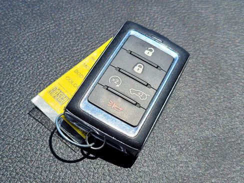 Used 2023 Jeep Grand Cherokee L Laredo AWD/4WD image 11