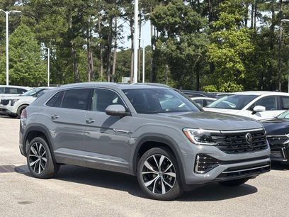 New 2026 Volkswagen Atlas Cross Sport SEL Premium R-Line
