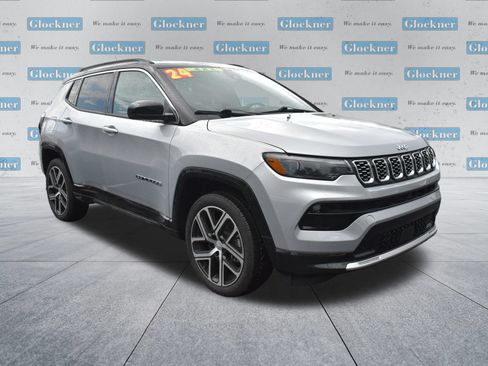 Used 2024 Jeep Compass Limited w/ Elite Group AWD/4WD image 3