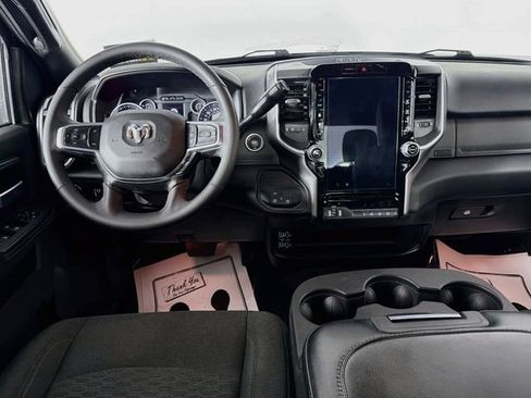 Used 2025 RAM 2500 Big Horn AWD/4WD image 22