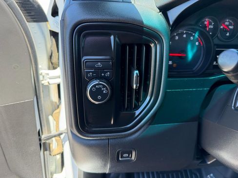 Used 2020 Chevrolet Silverado 1500 W/T RWD image 14