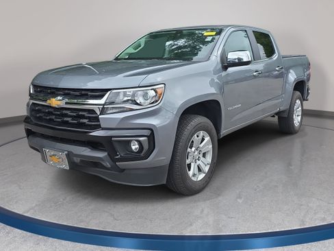 Used 2022 Chevrolet Colorado LT w/ Luxury Package RWD image 1