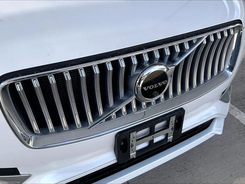 Used 2023 Volvo XC90 T8 Plus w/ Protection Package image 30