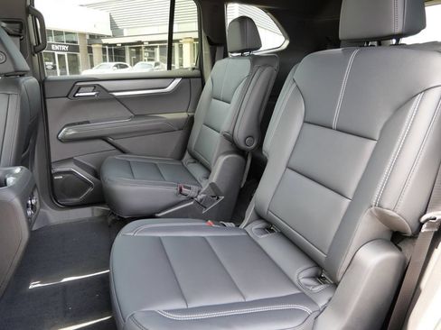 New 2026 GMC Acadia Elevation w/ Elevation Premium Package AWD/4WD image 34