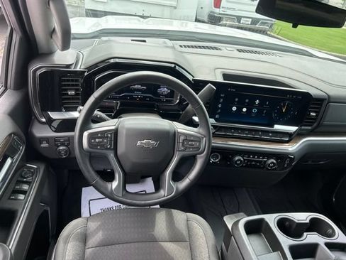 Used 2024 Chevrolet Silverado 1500 RST w/ Protection Package AWD/4WD image 27
