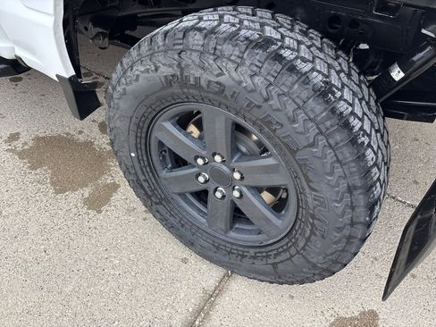 Used 2022 Ford F150 XLT w/ Equipment Group 301A Mid image 7