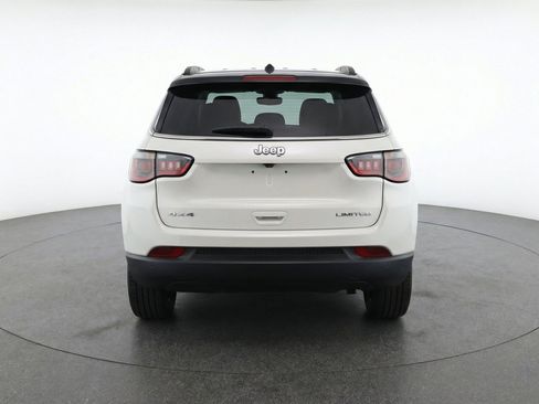 Used 2025 Jeep Compass Limited AWD/4WD image 7