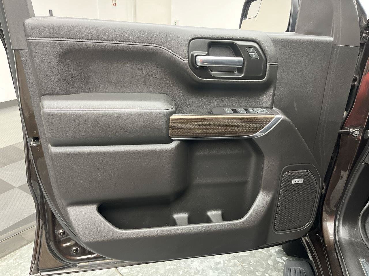 Used 2019 Chevrolet Silverado 1500 RST AWD/4WD image 6