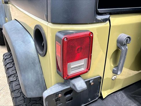 Used 2013 Jeep Wrangler Sport AWD/4WD image 24