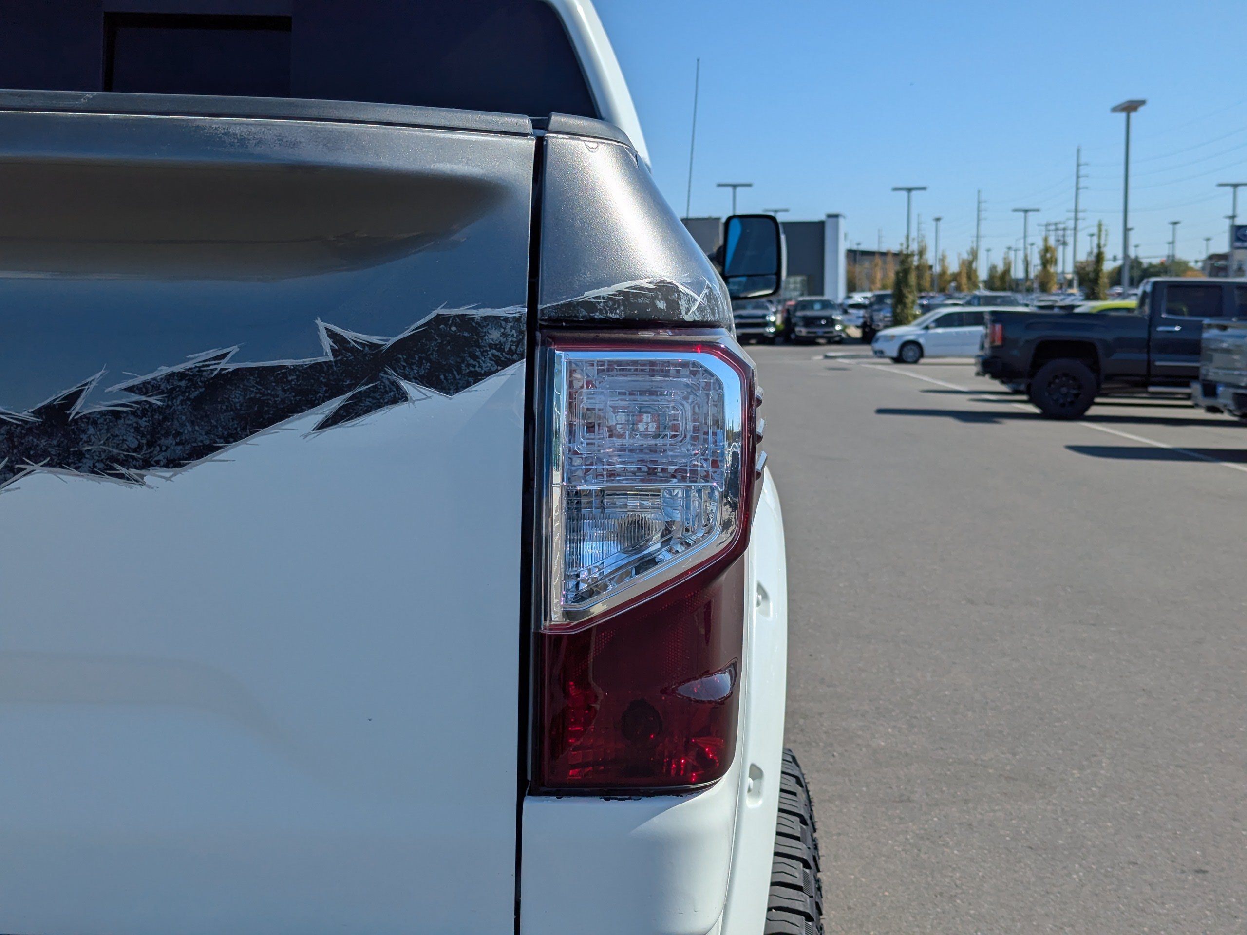 Used 2016 Nissan Titan PRO-4X AWD/4WD image 45