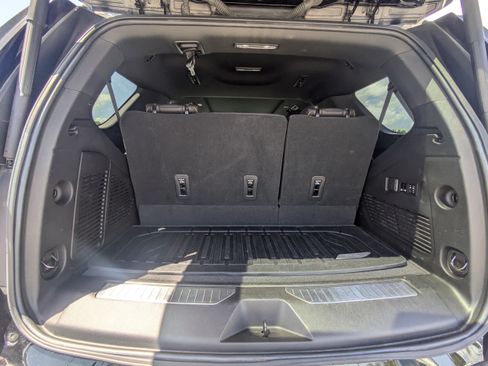Used 2023 GMC Yukon AT4 w/ LPO, Floor Liner Package AWD/4WD image 13