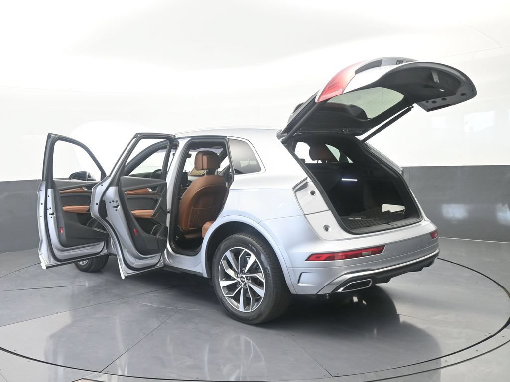 Used 2022 Audi Q5 2.0T Premium Plus w/ Premium Plus Package AWD/4WD image 80