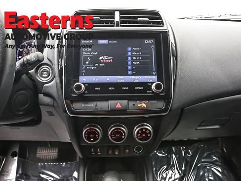 Used 2024 Mitsubishi Outlander Sport SE AWD/4WD image 12