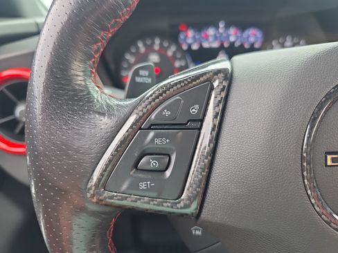 Used 2019 Chevrolet Camaro SS RWD image 19