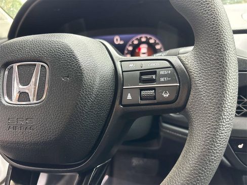 Used 2025 Honda Accord SE image 21