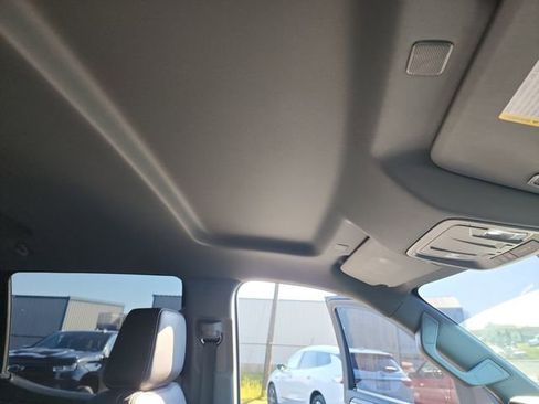 Used 2023 Chevrolet Silverado 1500 LTZ w/ Z71 Off-Road Package image 16