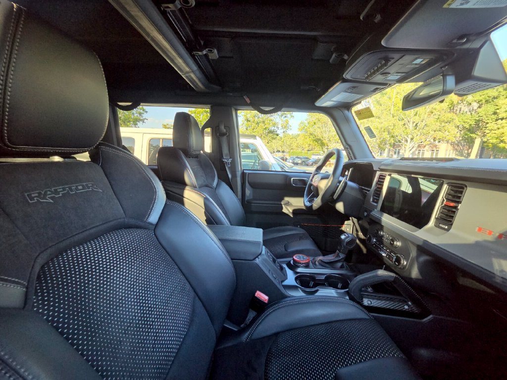 Used 2024 Ford Bronco Raptor w/ Interior Carbon Fiber Pack 6 AWD/4WD image 8