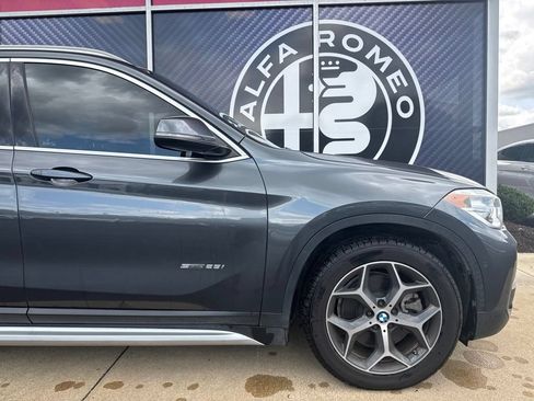 Used 2018 BMW X1 sDrive28i FWD image 3