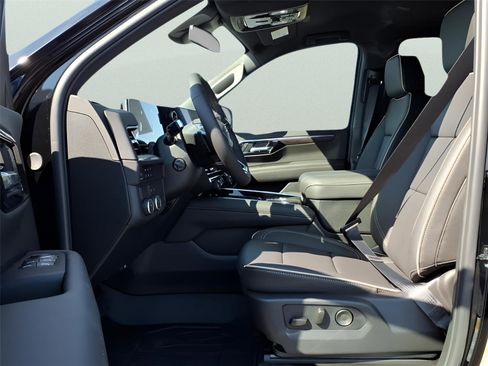 New 2026 Chevrolet Tahoe Premier image 16