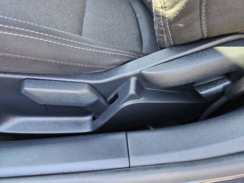 Used 2024 Ford Mustang Coupe image 9