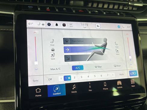 Used 2022 Jeep Grand Cherokee Limited 4xe w/ Luxury Tech Group II image 30