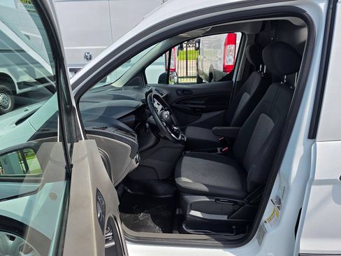 Used 2020 Ford Transit Connect XL FWD image 18